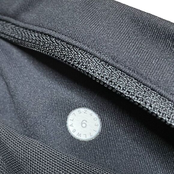 LULULEMON Speed Up Crop 21" Black Size 6 - Picture 13 of 14